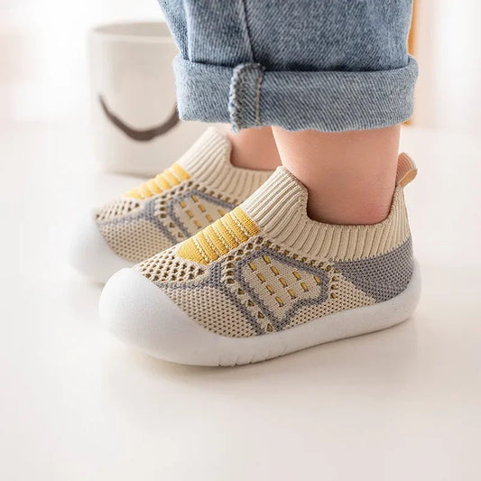 Zapatitos Lix Antideslizantes – Transpirables y Suela de Goma Suave